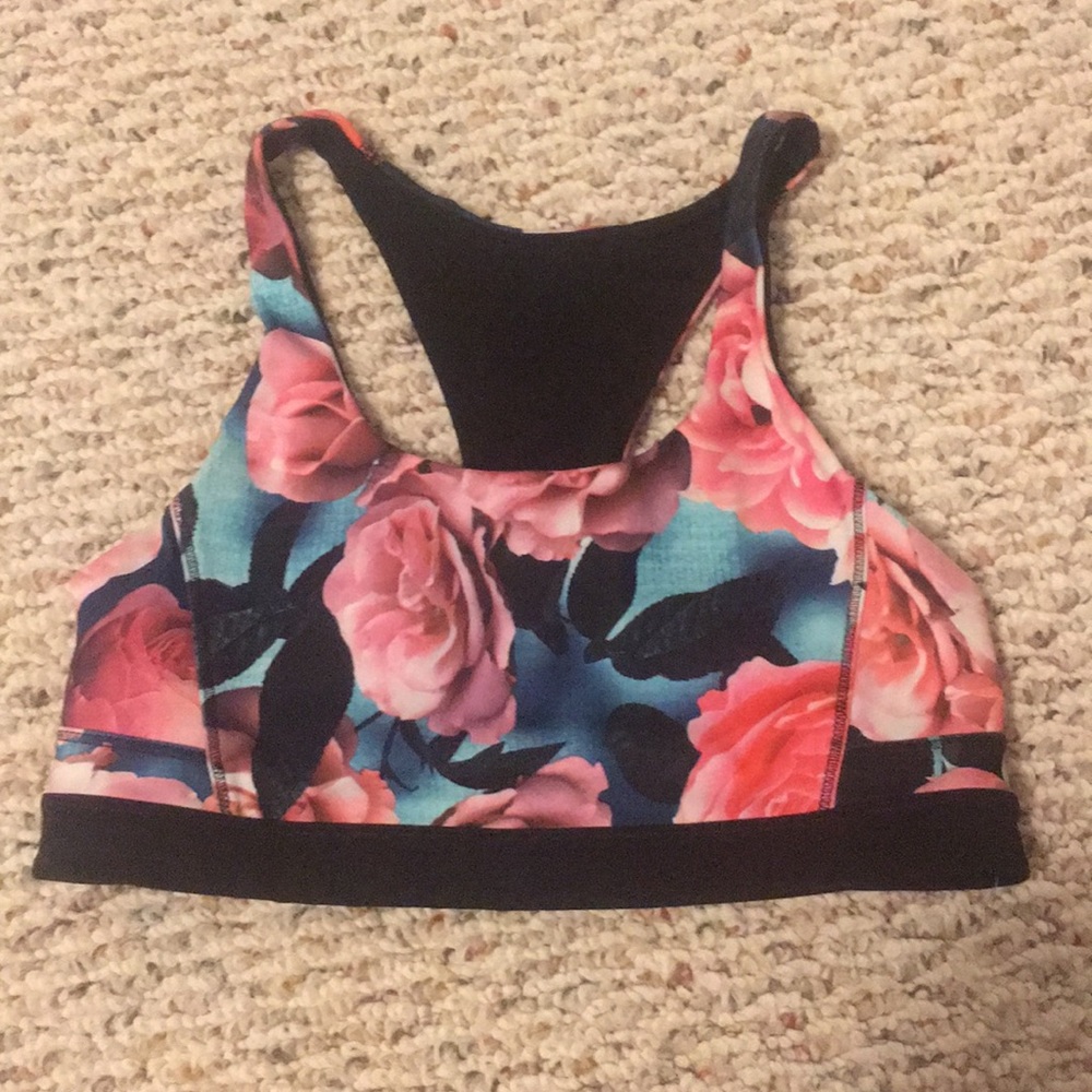 Floral lulu lemon sports bra 4